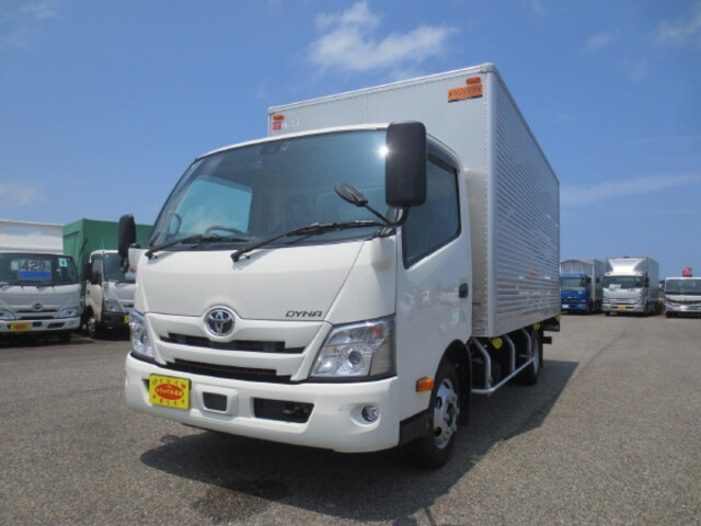 Toyota / DYNA