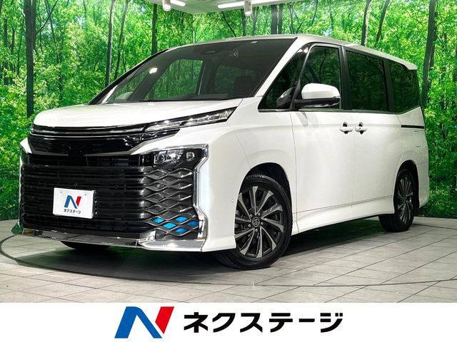 TOYOTA / VOXY