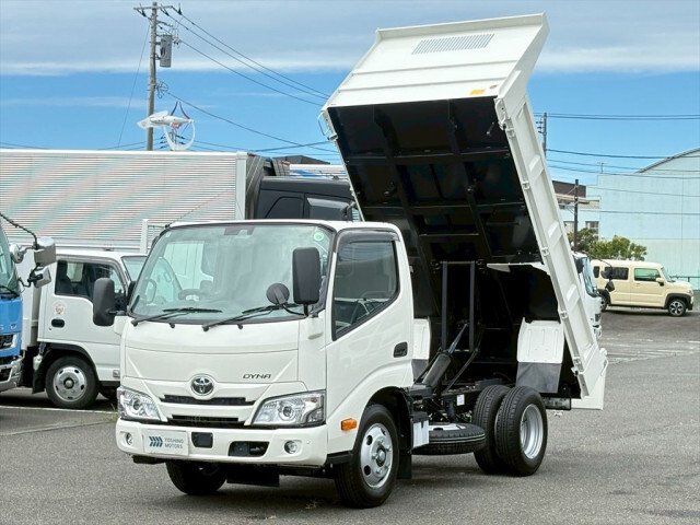 Toyota / DYNA
