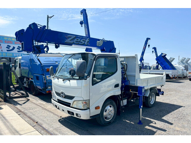 Hino / DUTRO