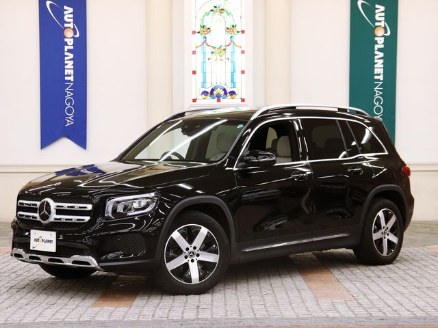 MERCEDES BENZ / MERCEDES BENZ GLB