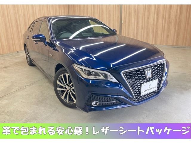 TOYOTA / CROWN sedan hybrid