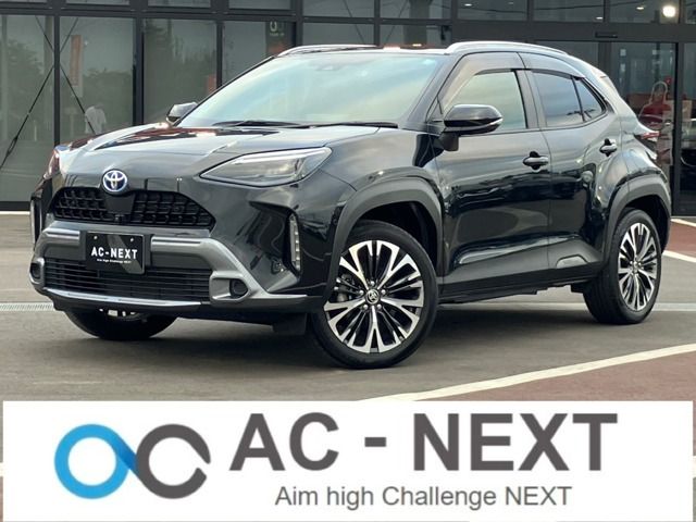 TOYOTA / YARIS CROSS HYBRID