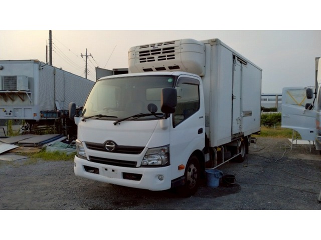 Hino / DUTRO