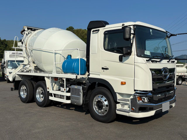 Hino / PROFIA
