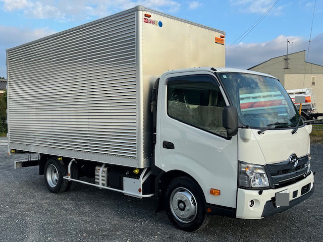 Hino / DUTRO