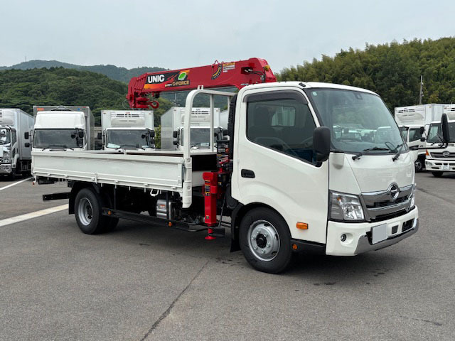 Hino / DUTRO