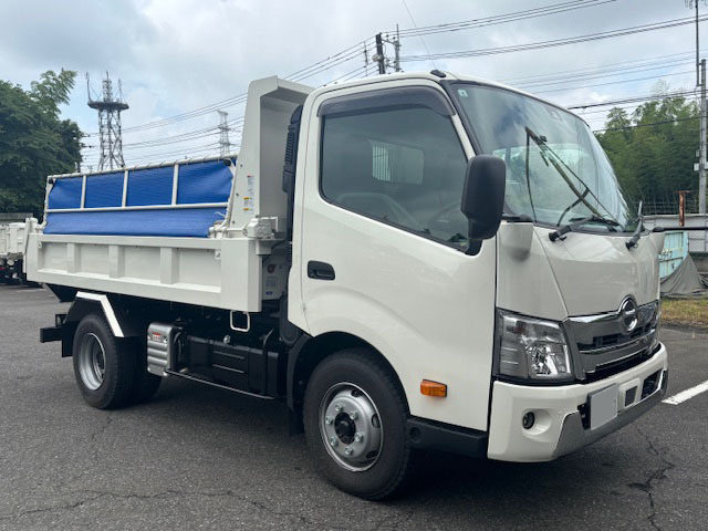 Hino / DUTRO