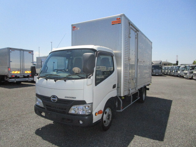 Hino / DUTRO