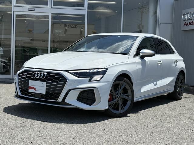 AUDI / AUDI S3 SPORTBACK