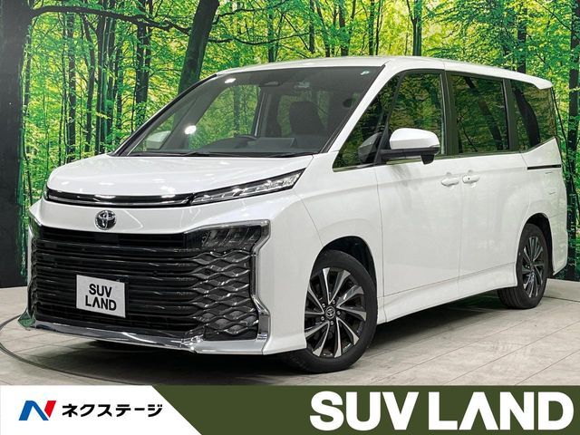 TOYOTA / VOXY