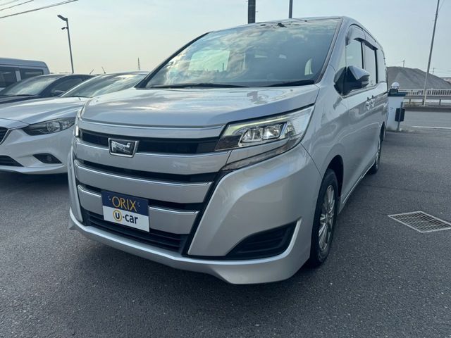 TOYOTA / NOAH