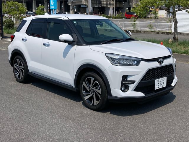 TOYOTA / RAIZE