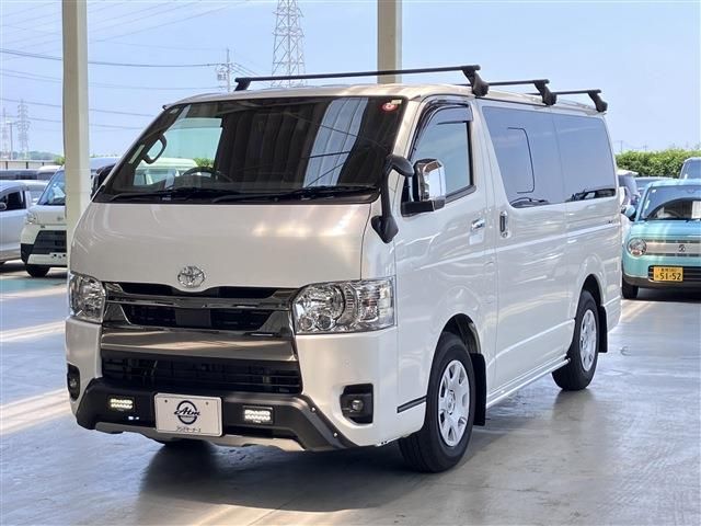 TOYOTA / HIACE van 2WD