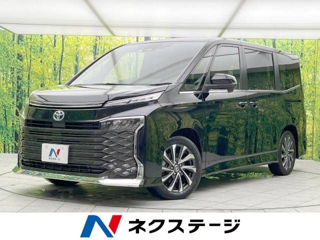 TOYOTA / VOXY HYBRID