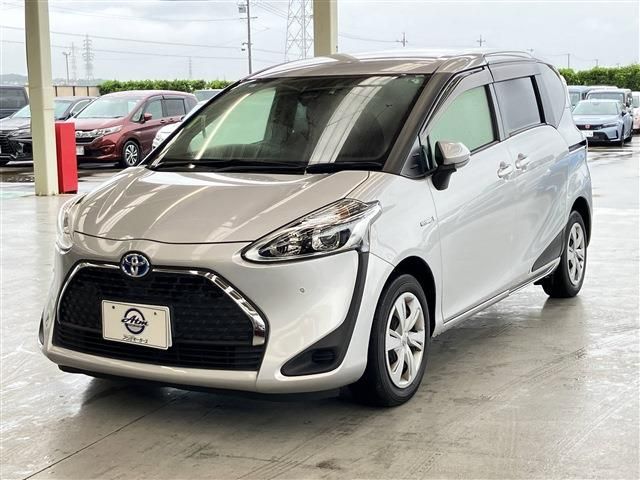 TOYOTA / SIENTA HYBRID