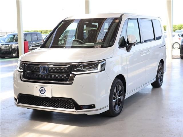 HONDA / STEPWAGON e:HEV SPADA