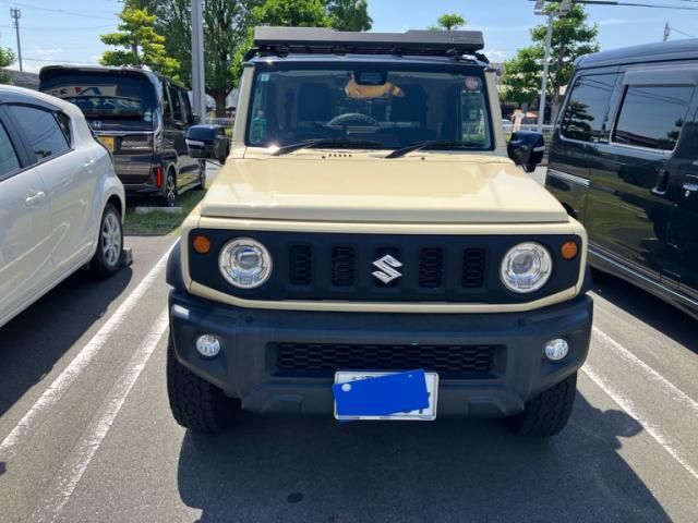 SUZUKI / JIMNY SIERRA