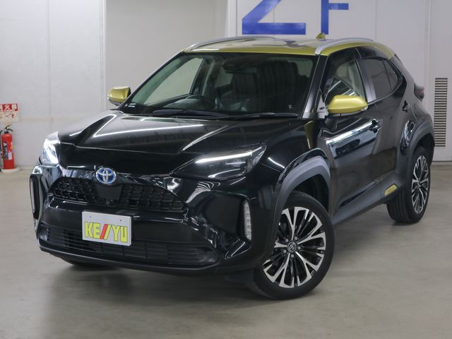 TOYOTA / YARIS CROSS HYBRID