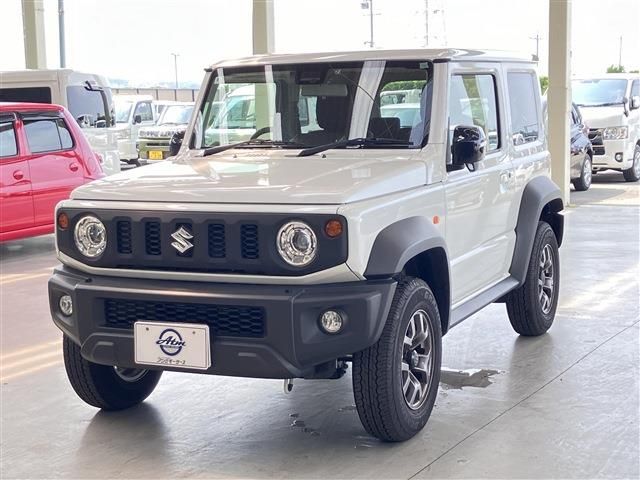 SUZUKI / JIMNY SIERRA