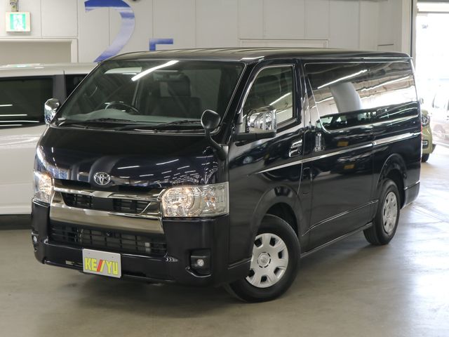 TOYOTA / HIACE van 2WD