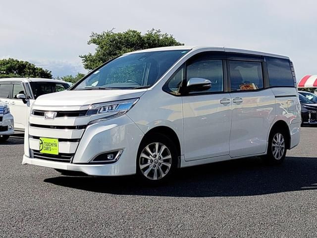 TOYOTA / NOAH