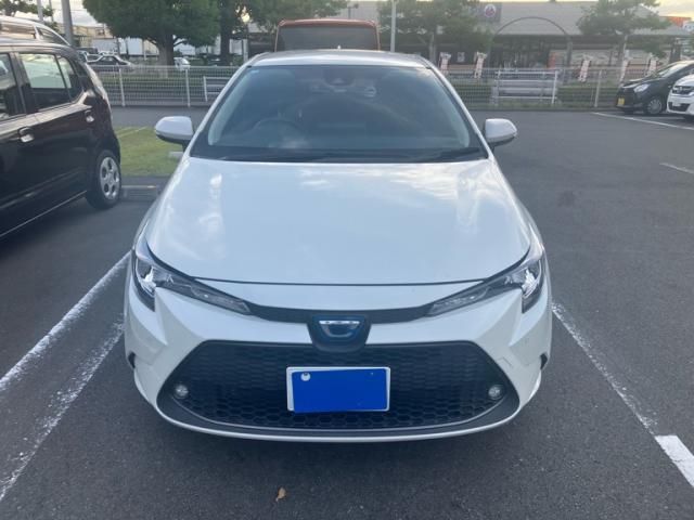 TOYOTA / COROLLA TOURING HYBRID 4WD
