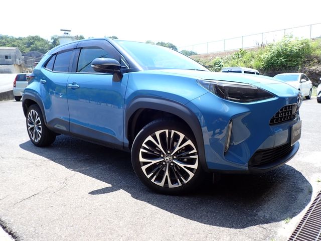TOYOTA / YARIS CROSS