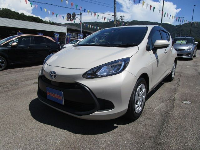 TOYOTA / AQUA