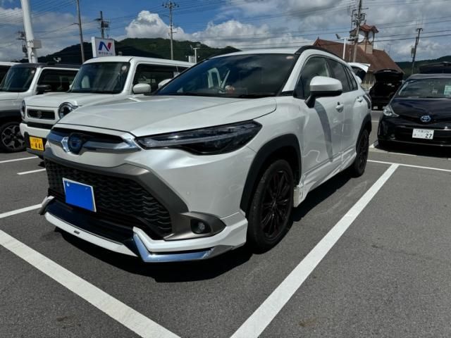 TOYOTA / COROLLA CROSS HYBRID