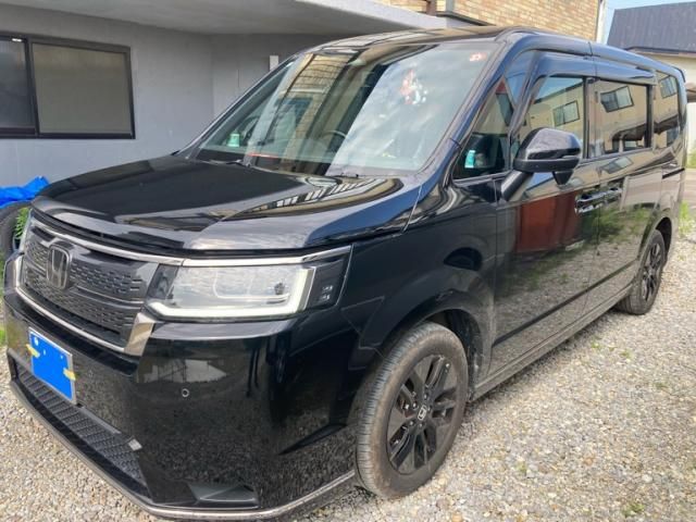 HONDA / STEPWAGON SPADA 4WD