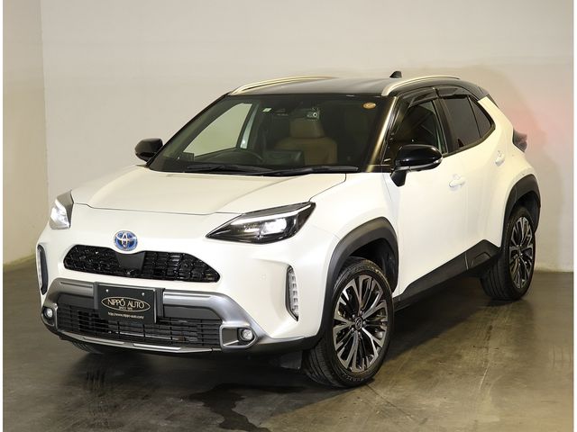 TOYOTA / YARIS CROSS HYBRID