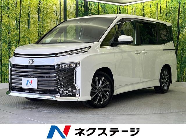 TOYOTA / VOXY