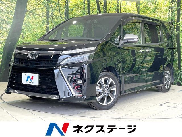 TOYOTA / VOXY