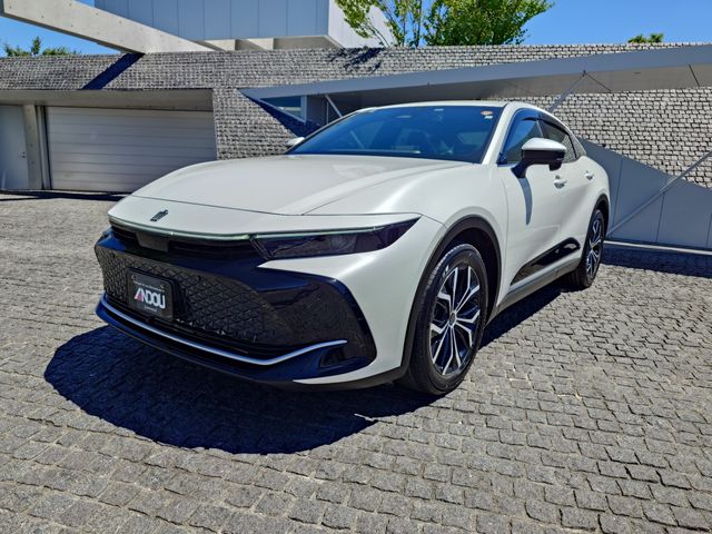 TOYOTA / CROWN CROSSOVER