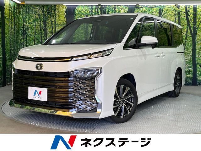 TOYOTA / VOXY