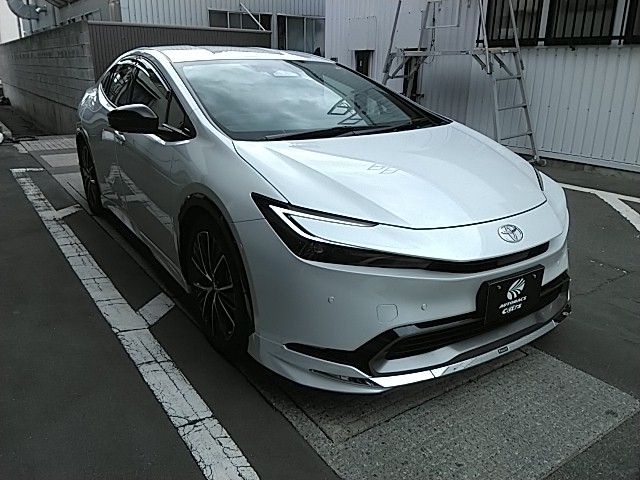 TOYOTA / PRIUS 4WD