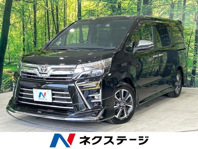 TOYOTA / VOXY