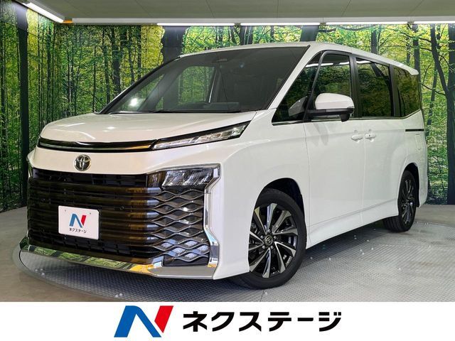 TOYOTA / VOXY