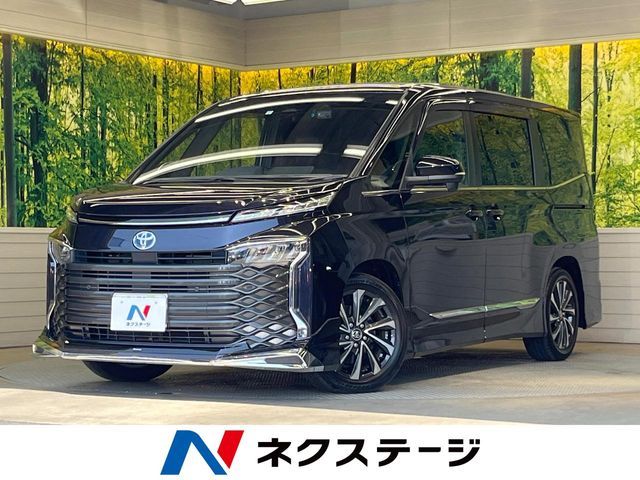TOYOTA / VOXY HYBRID