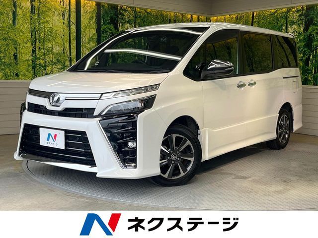 TOYOTA / VOXY