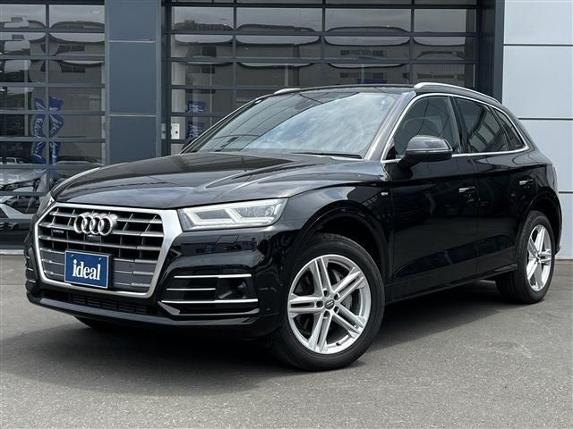 AUDI / AUDI Q5