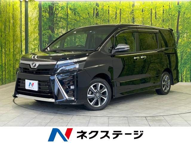 TOYOTA / VOXY