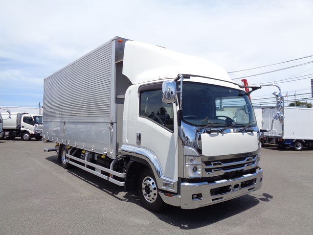 Isuzu / FORWARD