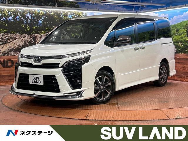 TOYOTA / VOXY