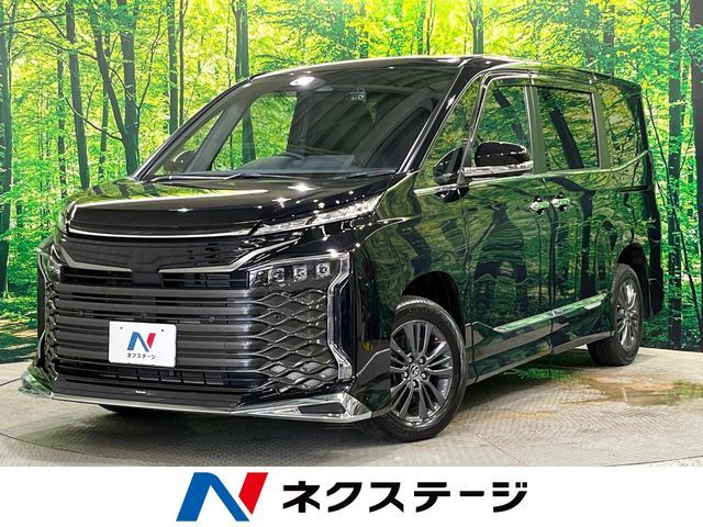 TOYOTA / VOXY 4WD