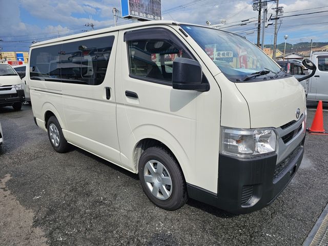 TOYOTA / HIACE van 1.25t 2WD
