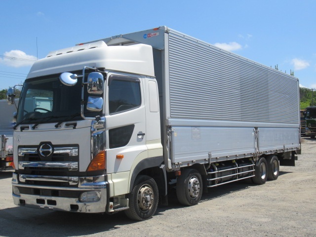 Hino / PROFIA