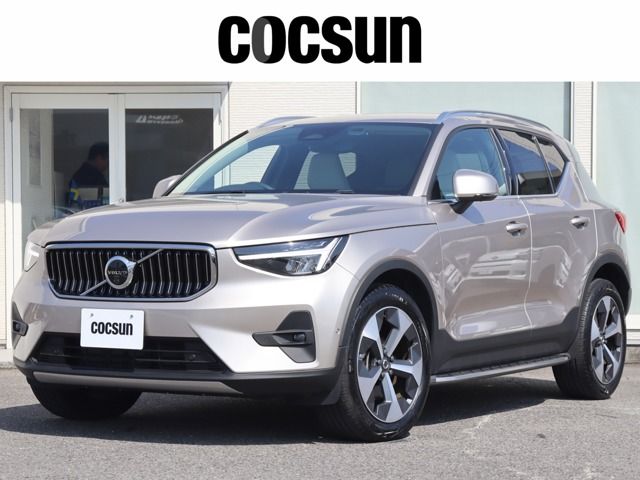 VOLVO / VOLVO XC40