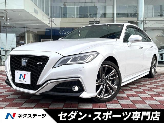 TOYOTA / CROWN sedan hybrid 4WD